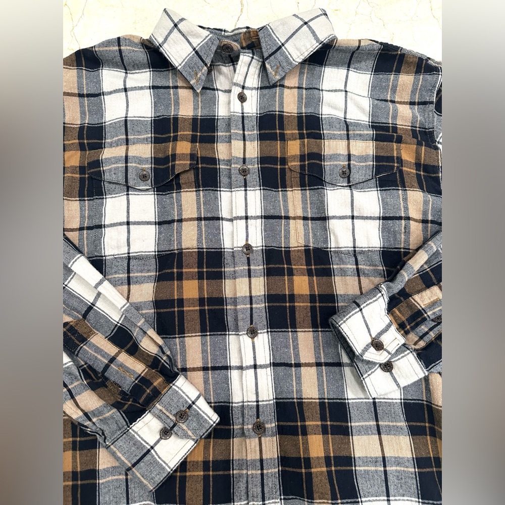 Woolrich Men’s Button Up Long SleeveShirt XL 100% Organic Cotton - Picture 2 of 4